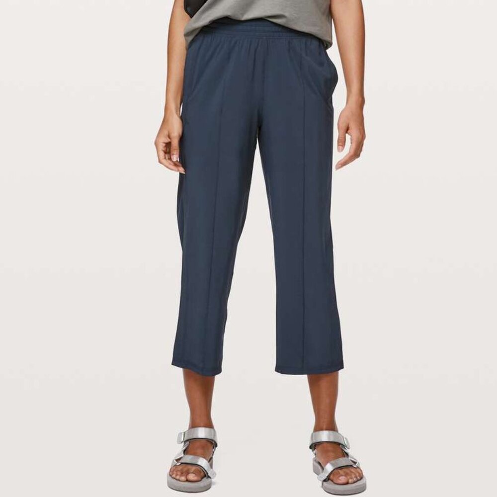 Lululemon Wanderer Crop 23" Inseam